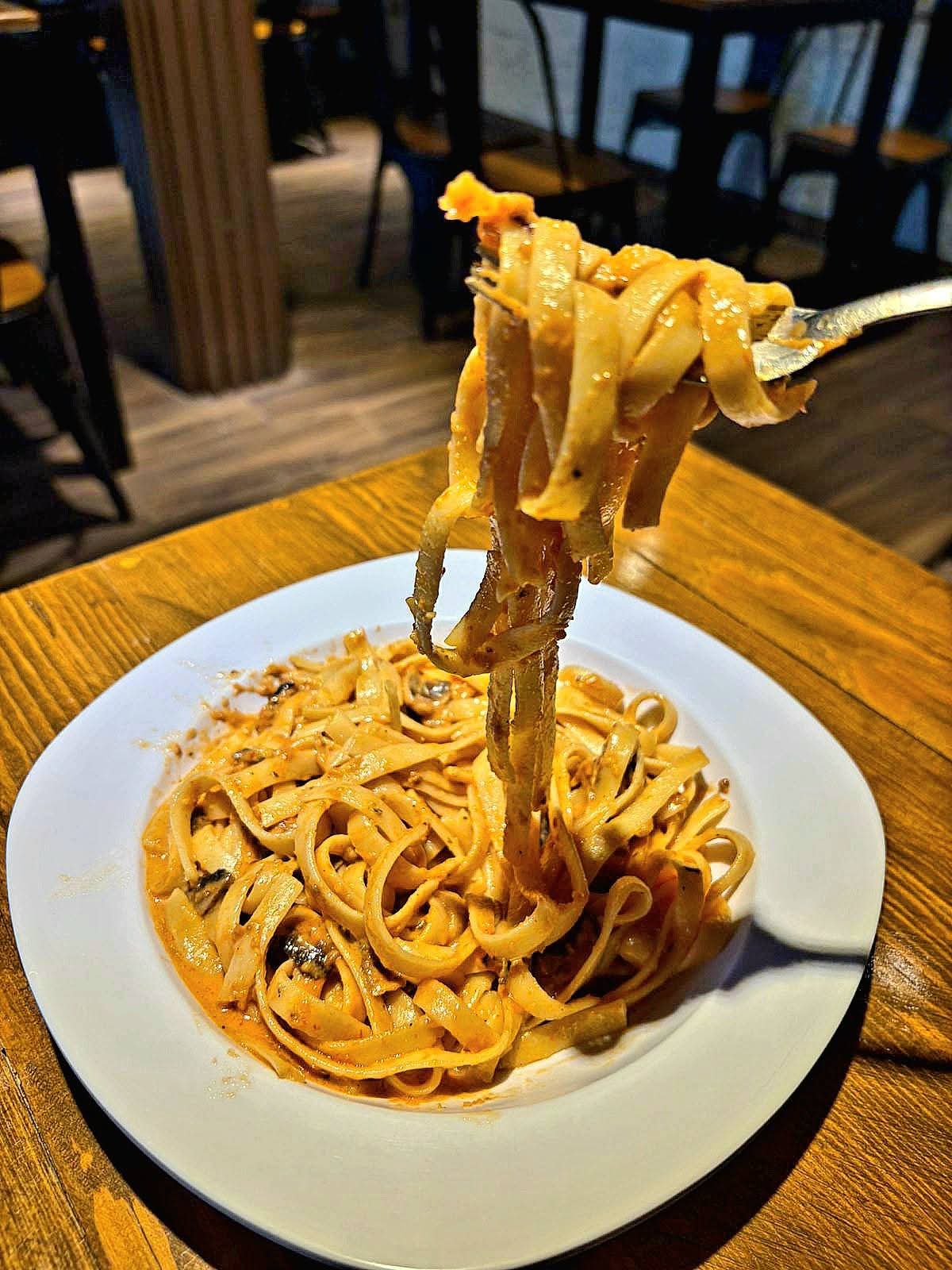 Pasta Mama Rosa con Champiñones